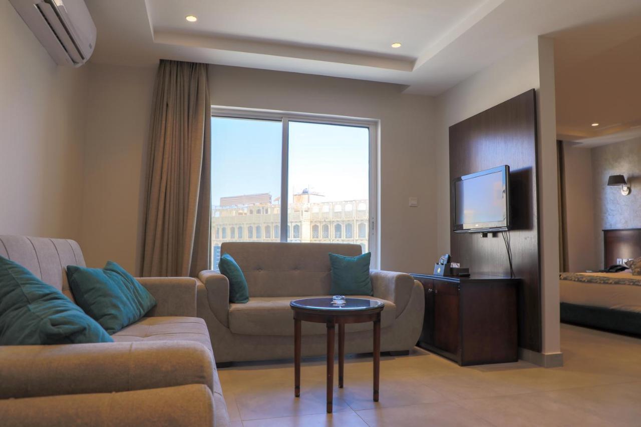 My Luxury Hotel Aqaba Esterno foto