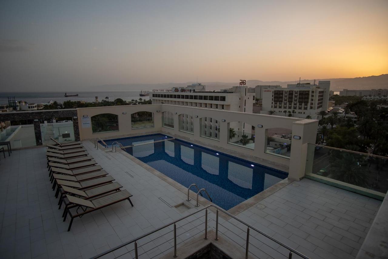 My Luxury Hotel Aqaba Esterno foto